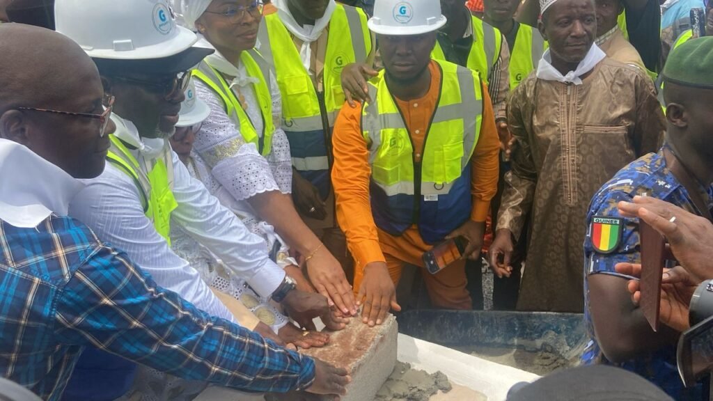 Fria : le ministre Mourana lance la construction de la trésorerie préfectorale