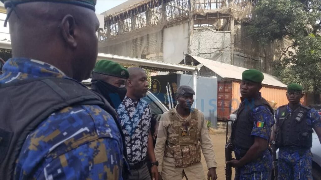 La défense demande à la Cour d’appel de Conakry de ‘’relaxer purement et simplement’’ Aliou Bah