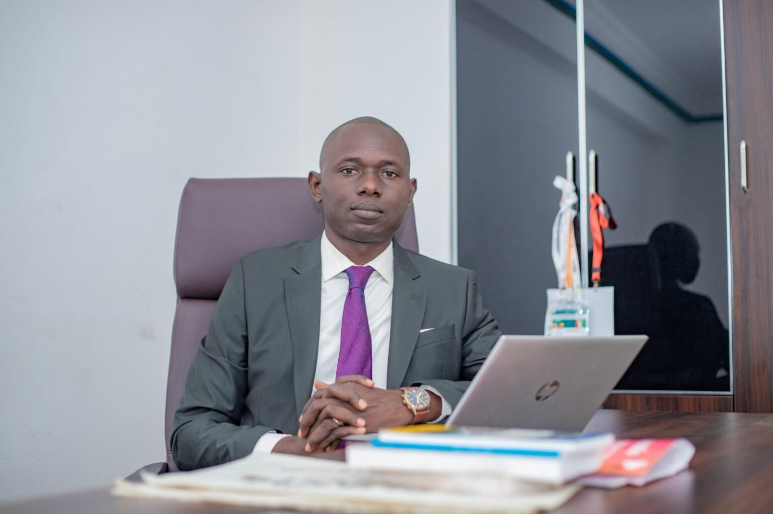 Après sa participation au Salon de la radio de Paris, le journaliste Thierno Amadou Camara invite les radios guinéennes à changer de paradigme