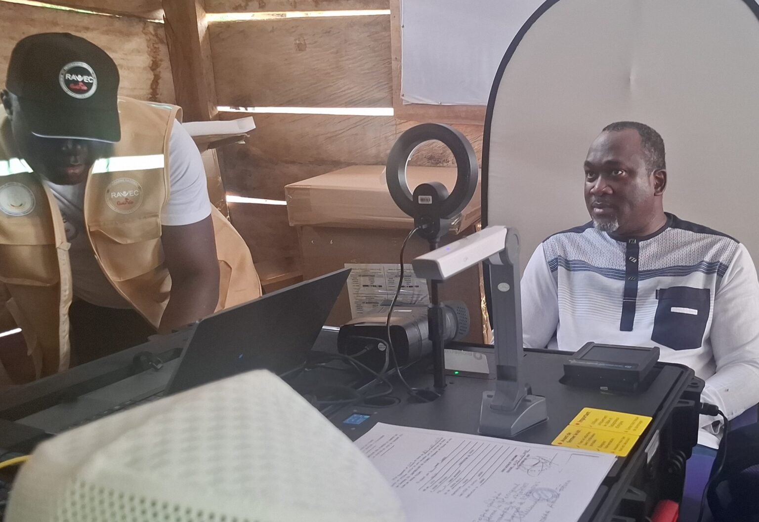 N’Zérékoré : le ministre Félix Lamah donne le coup d’envoi du recensement