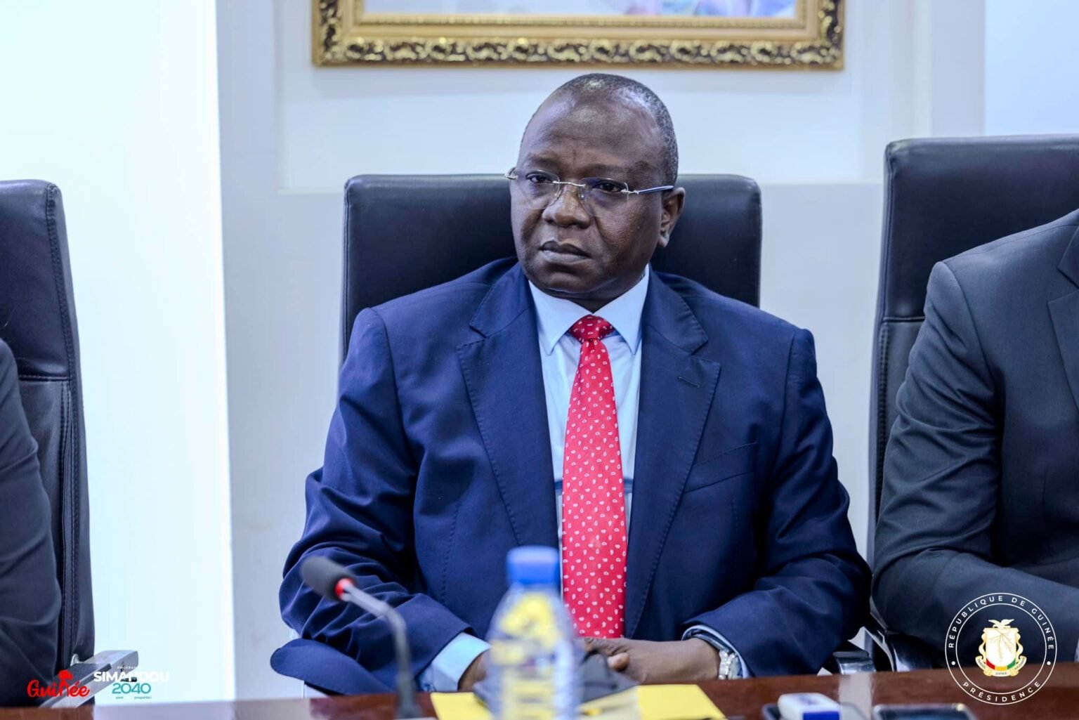 Construction des raffineries en Guinée, les sociétés minières prévenues : ‘’l’Etat avancera avec celles qui veulent avancer…C’est un processus non négociable’’