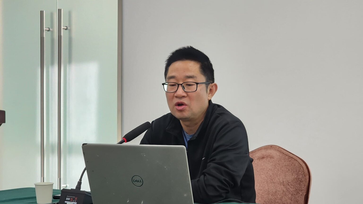 Guerre commerciale sino-américaine : un chercheur chinois y voit une ‘’taxe cachée’’ sur le peuple américain 