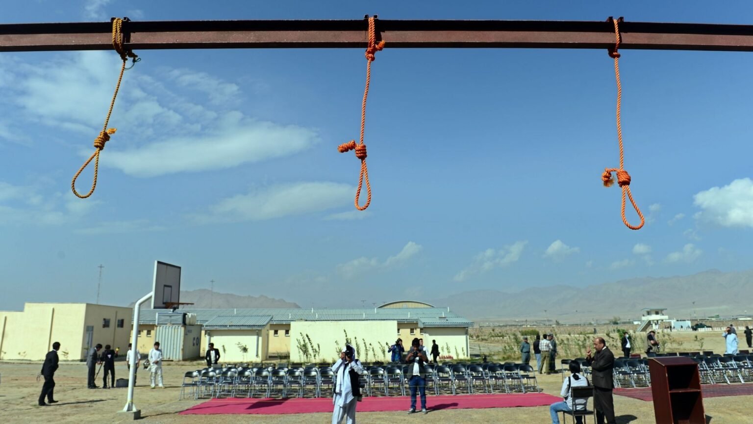 En Afghanistan, quatre exécutions dans des stades bondés en une journée
