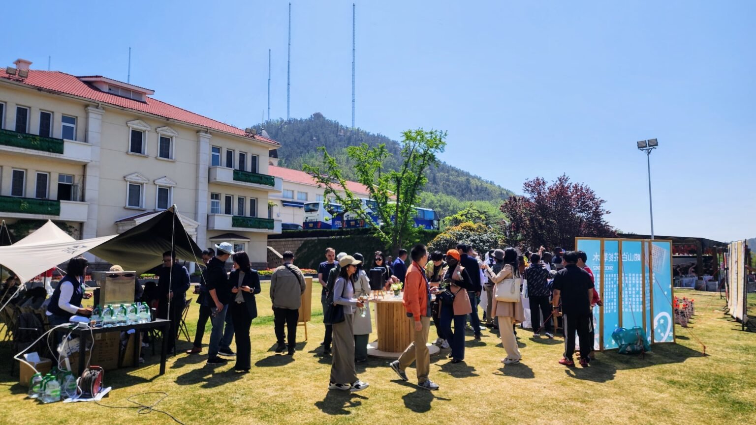 Chine : Entre culture et innovation, des journalistes étrangers découvrent Qingdao et tombent sous le charme de Yantaï