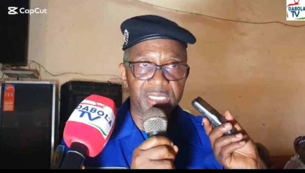 Dabola : Colonel Sitapha Kondé encourage les citoyens à participer au recensement