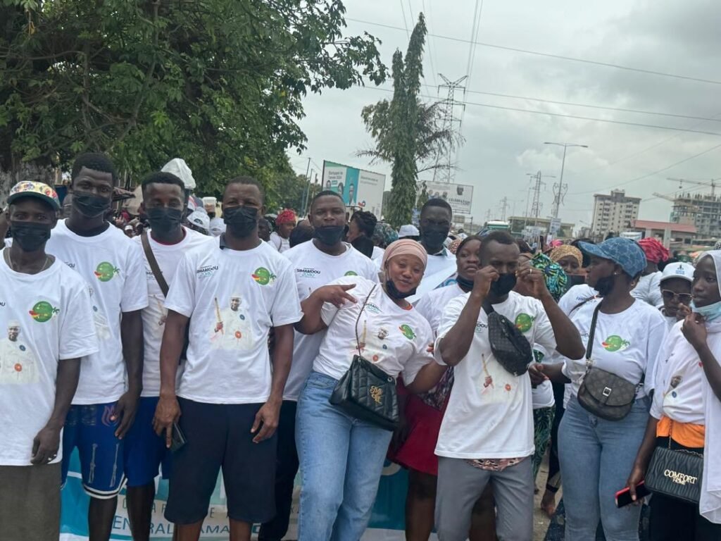Les travailleurs de la Lonagui puissamment mobilisés pour accueillir le Général Doumbouya