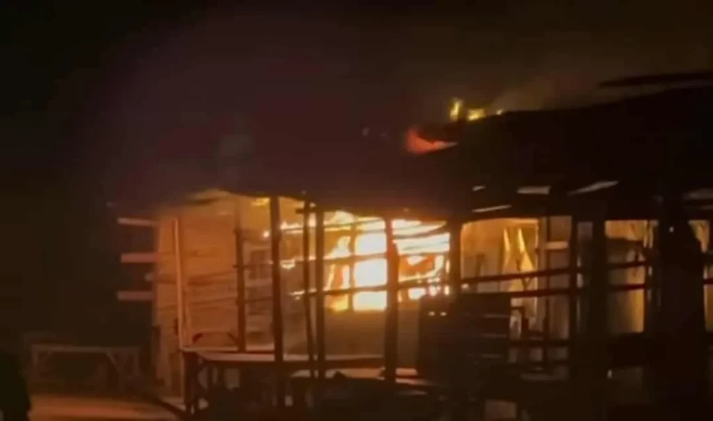 Kankan : un incendie ravage plusieurs boutiques et magasins au marché Dibida