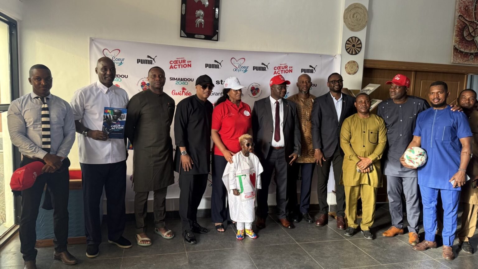 Projet de construction d’un hôpital cardiopathies: l’ONG Cœur Alpha va mobiliser les anciennes gloires du football africain du 13 au 15 juin 2025 pour un dîner de charité et un match de gala