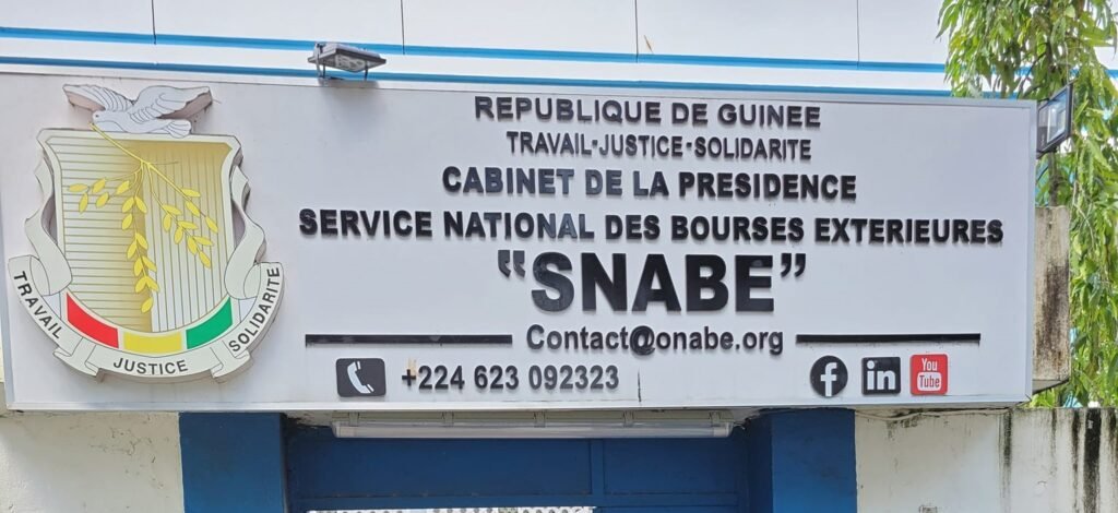 Décret : les DG et DGA d SNABE limogés et remplacés par deux économistes