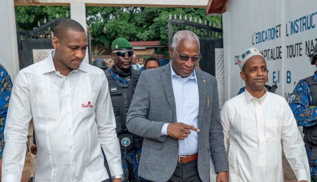 Au Fouta Djallon, selon Bah Oury, ‘’on n’encourageait pas les filles à aller à l’école’’