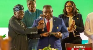CEDEAO : Julius Maada Bio veut renforcer la crédibilité institutionnelle de l’organisation