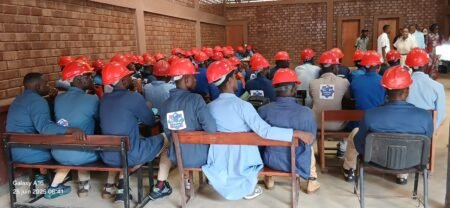 Formation professionnelle : lancement des épreuves pratiques pour 22 000 candidats en Guinée