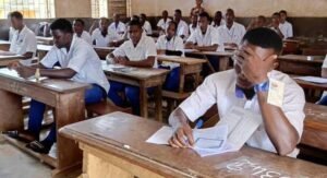 Baccalauréat 2025 : plus de 72 000 candidats entament les épreuves ce lundi