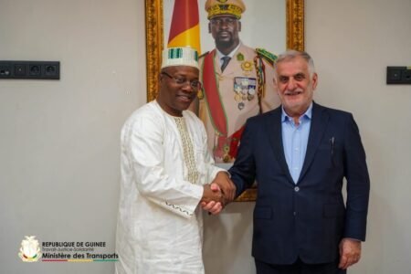 Ousmane Gaoual Diallo déroule le tapis aux ambitions turques : quand Albayrak flirte avec l’avenir logistique de la Guinée