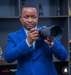 Journée Mondiale de la photographie : le ministre Moussa Moise invite les photographes à écrire l’histoire visuelle de la Guinée