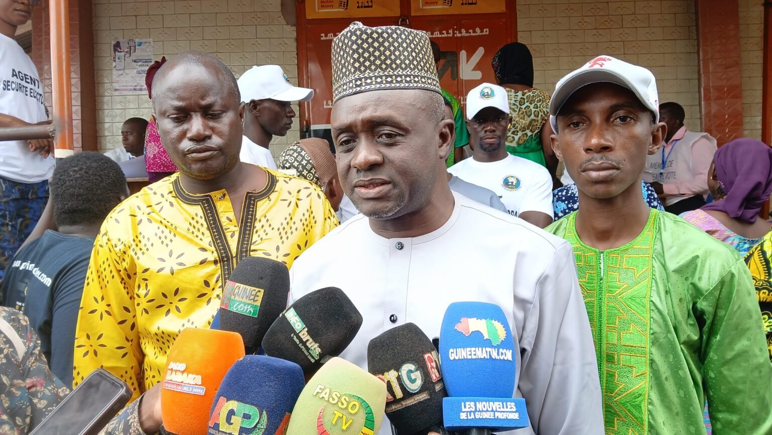 Vote référendaire à Kankan : Elhadj Karamo Diawara appelle les Guinéens à la paix et à la tolérance