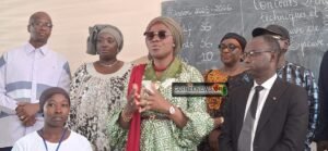 Guinée : le ministre Aminata Kaba lance le concours d’accès aux Écoles techniques sur tablette