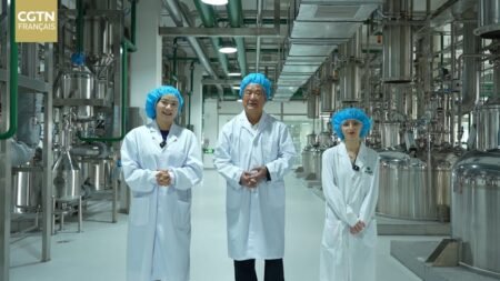 L’innovation moderne révolutionne la médecine traditionnelle au Xinjiang