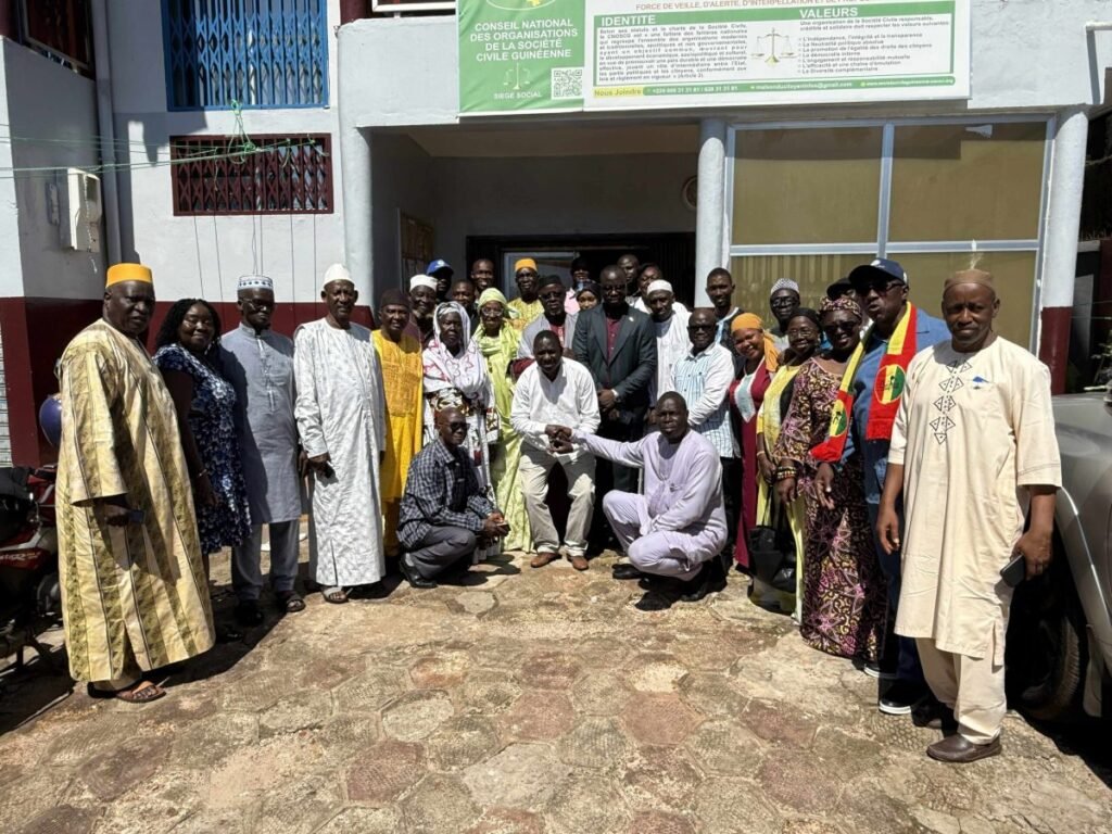 L’association des griots de Guinée intègre la société civile, à travers le CNOSCG